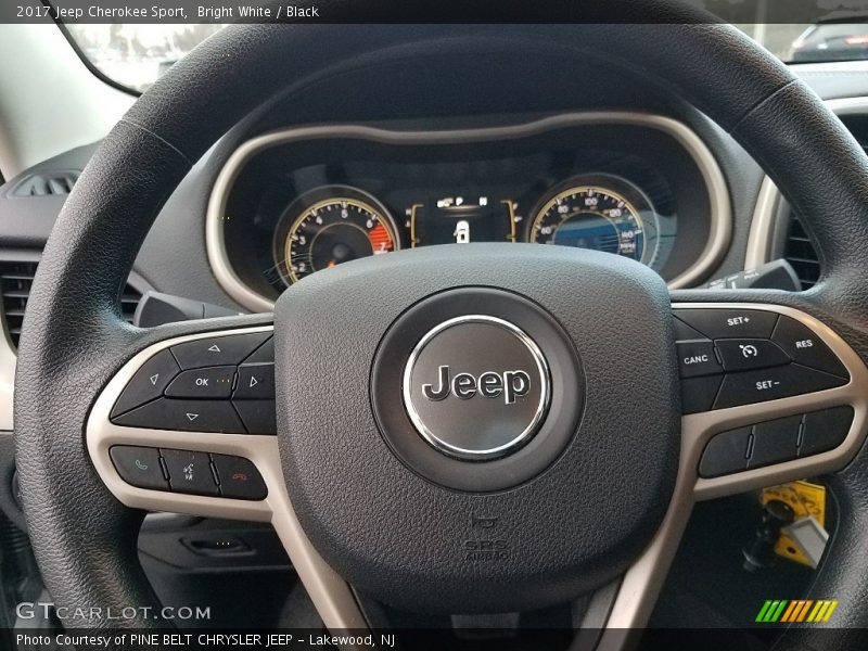 Bright White / Black 2017 Jeep Cherokee Sport