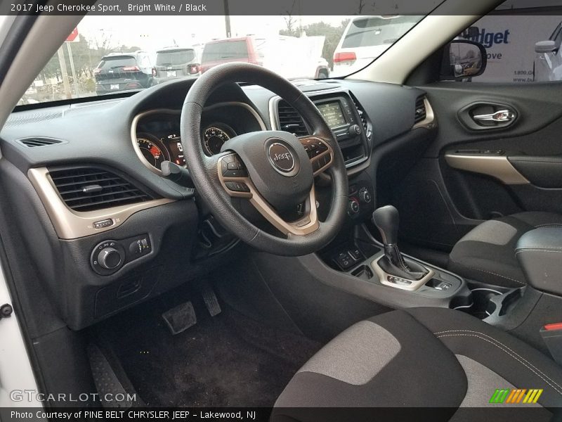 Bright White / Black 2017 Jeep Cherokee Sport