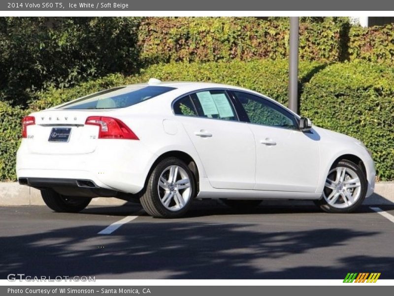 Ice White / Soft Beige 2014 Volvo S60 T5