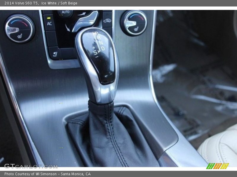 Ice White / Soft Beige 2014 Volvo S60 T5