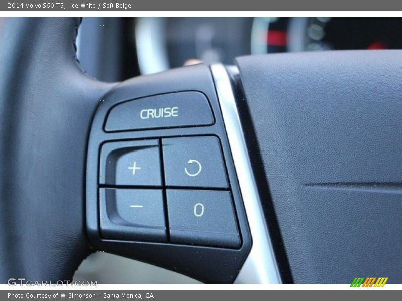 Ice White / Soft Beige 2014 Volvo S60 T5