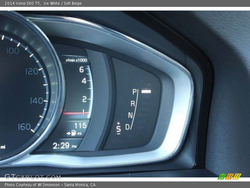 Ice White / Soft Beige 2014 Volvo S60 T5