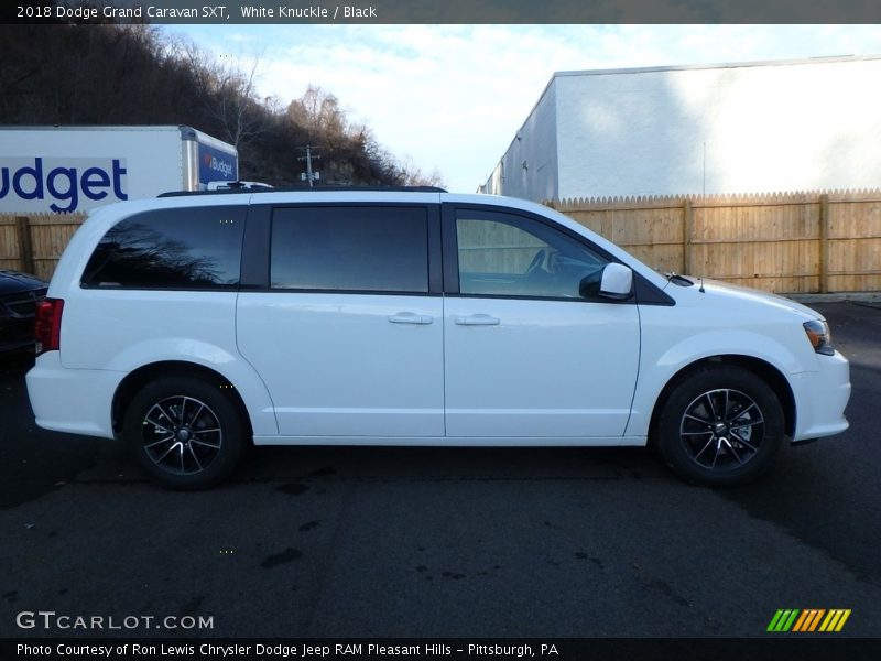 White Knuckle / Black 2018 Dodge Grand Caravan SXT