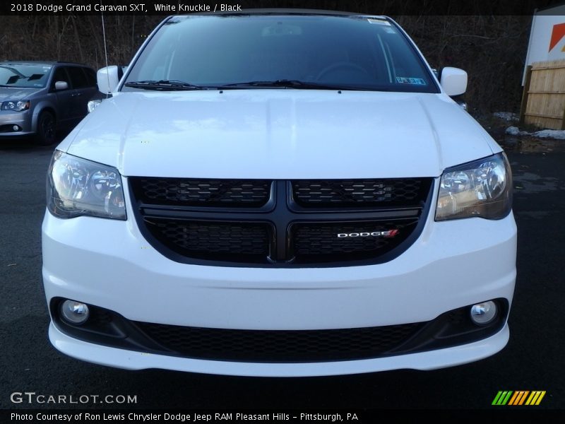 White Knuckle / Black 2018 Dodge Grand Caravan SXT