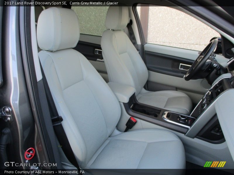 Corris Grey Metallic / Glacier 2017 Land Rover Discovery Sport SE