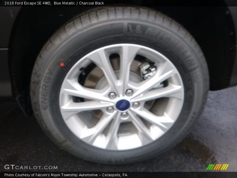 Blue Metallic / Charcoal Black 2018 Ford Escape SE 4WD