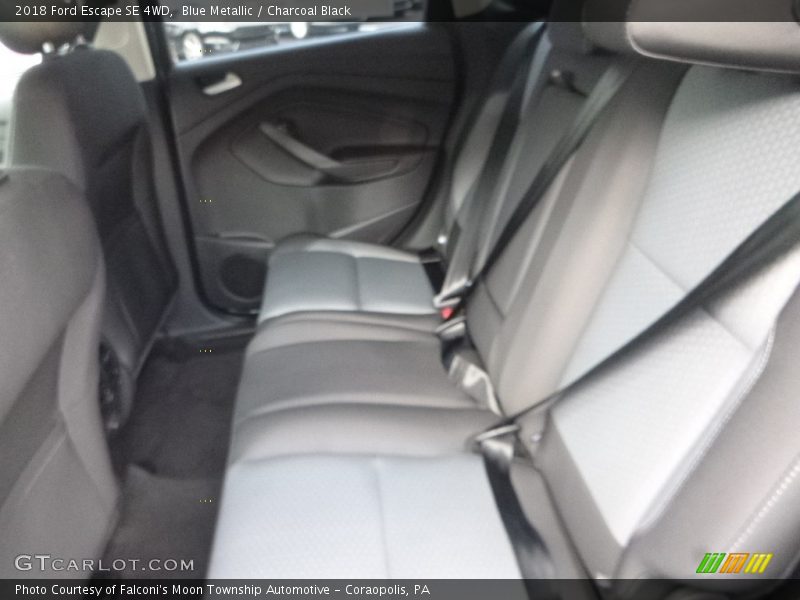 Blue Metallic / Charcoal Black 2018 Ford Escape SE 4WD