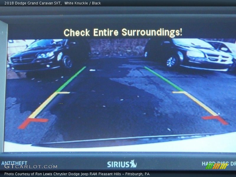 White Knuckle / Black 2018 Dodge Grand Caravan SXT