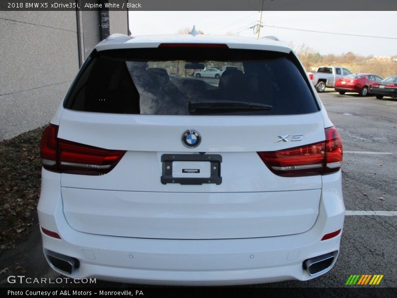Alpine White / Black 2018 BMW X5 xDrive35i