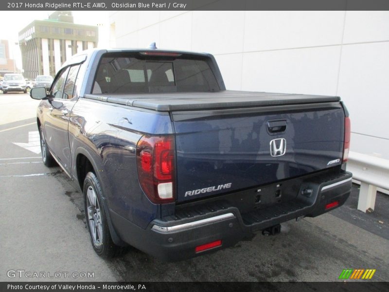 Obsidian Blue Pearl / Gray 2017 Honda Ridgeline RTL-E AWD