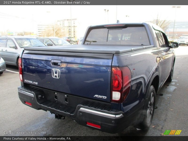 Obsidian Blue Pearl / Gray 2017 Honda Ridgeline RTL-E AWD