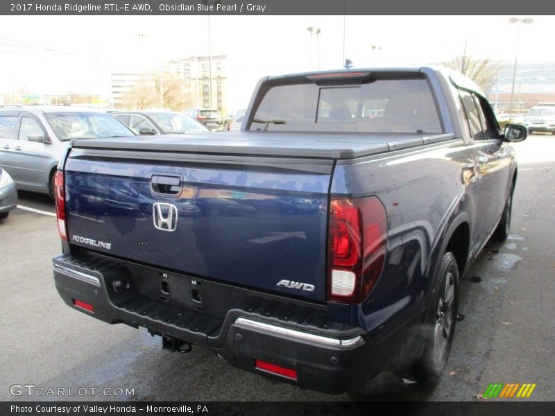 Obsidian Blue Pearl / Gray 2017 Honda Ridgeline RTL-E AWD