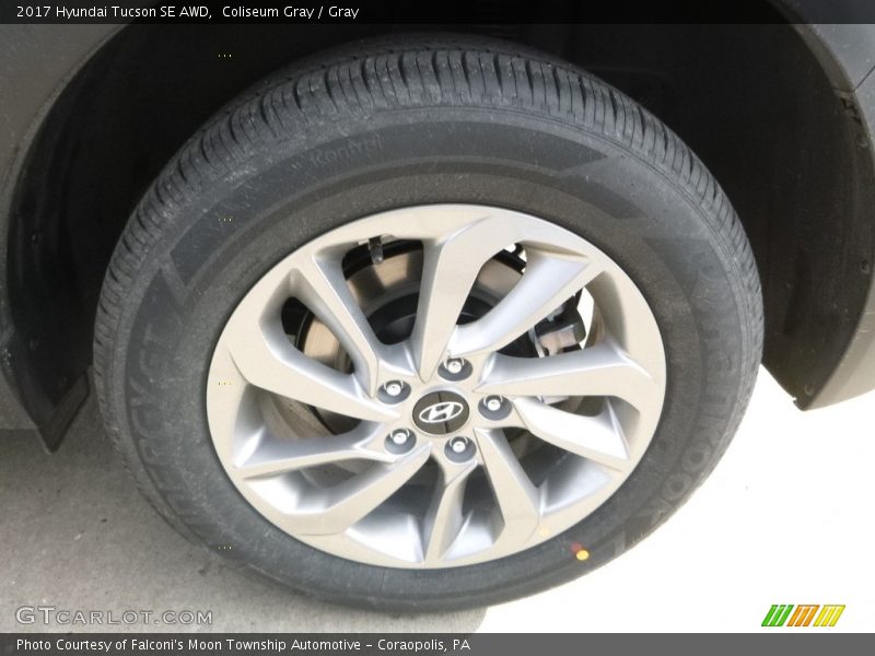 Coliseum Gray / Gray 2017 Hyundai Tucson SE AWD