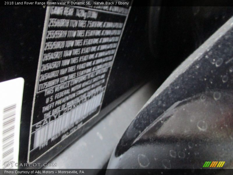 Narvik Black / Ebony 2018 Land Rover Range Rover Velar R Dynamic SE