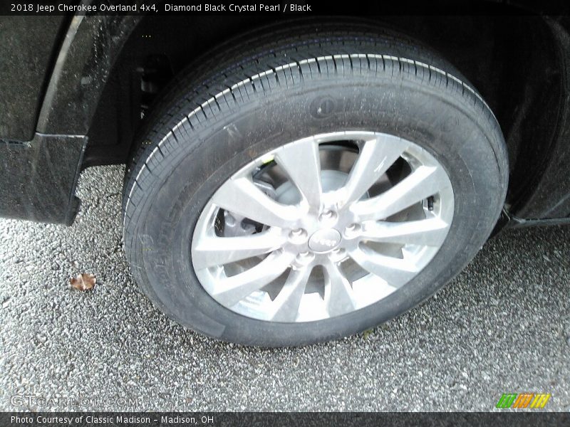 Diamond Black Crystal Pearl / Black 2018 Jeep Cherokee Overland 4x4