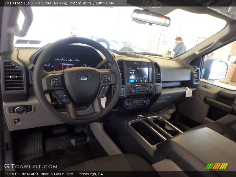 Oxford White / Earth Gray 2018 Ford F150 STX SuperCab 4x4