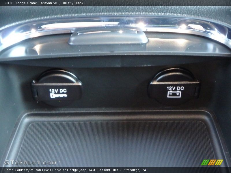 Billet / Black 2018 Dodge Grand Caravan SXT