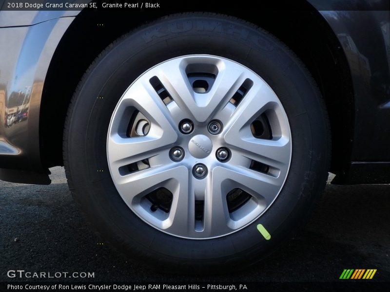 Granite Pearl / Black 2018 Dodge Grand Caravan SE
