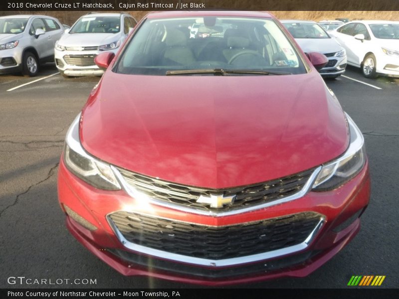 Cajun Red Tintcoat / Jet Black 2018 Chevrolet Cruze LT Hatchback