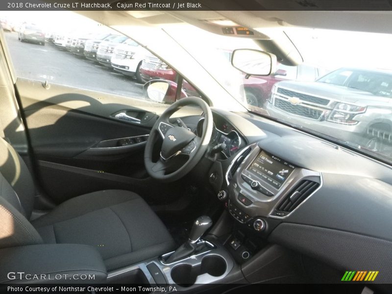 Cajun Red Tintcoat / Jet Black 2018 Chevrolet Cruze LT Hatchback