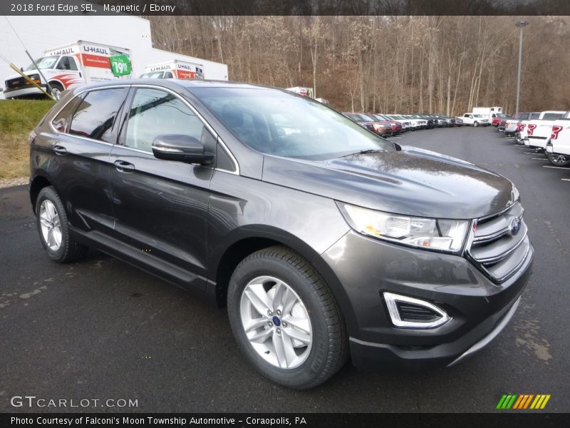Front 3/4 View of 2018 Edge SEL