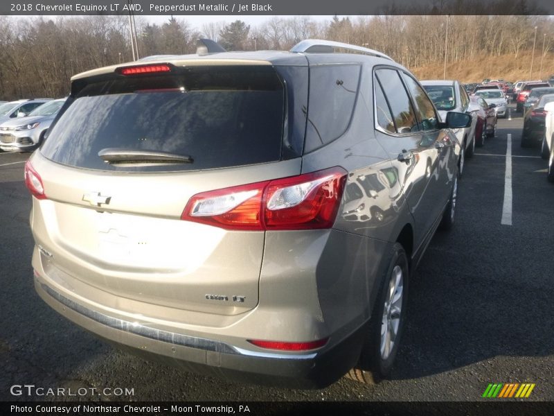 Pepperdust Metallic / Jet Black 2018 Chevrolet Equinox LT AWD