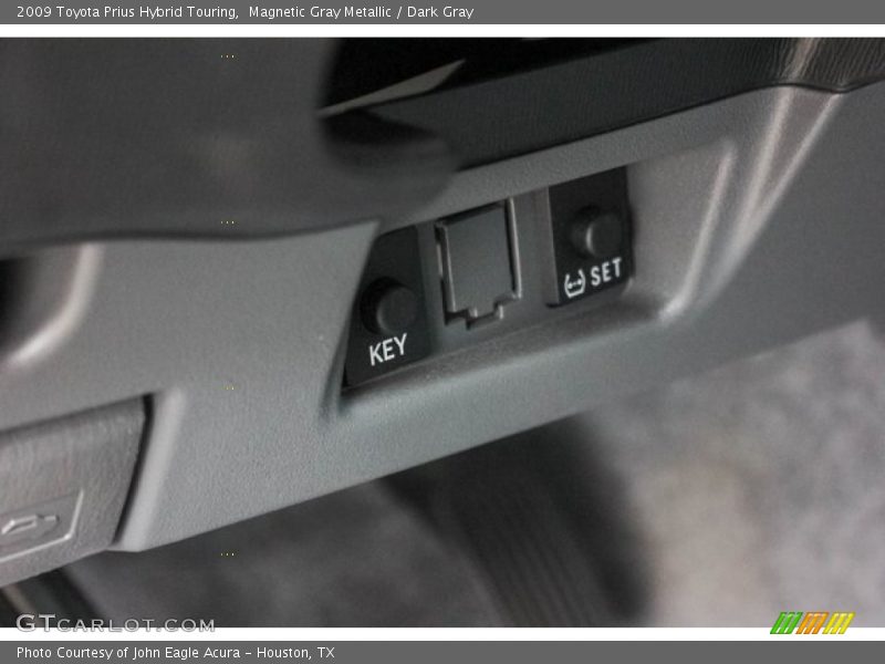 Magnetic Gray Metallic / Dark Gray 2009 Toyota Prius Hybrid Touring