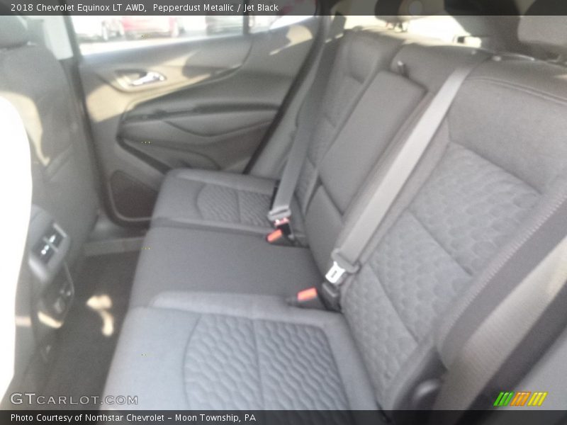 Pepperdust Metallic / Jet Black 2018 Chevrolet Equinox LT AWD