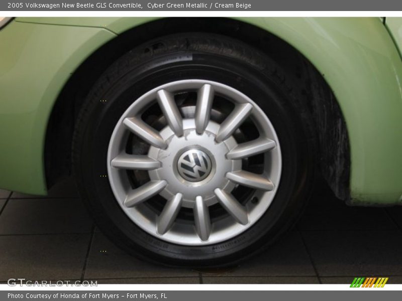 Cyber Green Metallic / Cream Beige 2005 Volkswagen New Beetle GLS Convertible