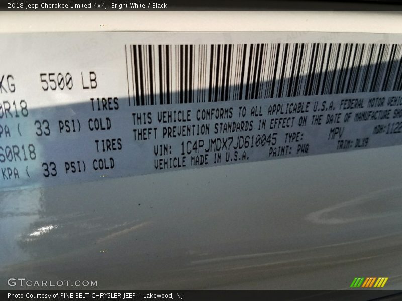 Bright White / Black 2018 Jeep Cherokee Limited 4x4
