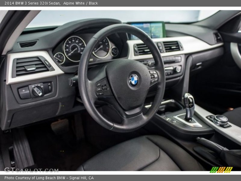 Alpine White / Black 2014 BMW 3 Series 320i Sedan