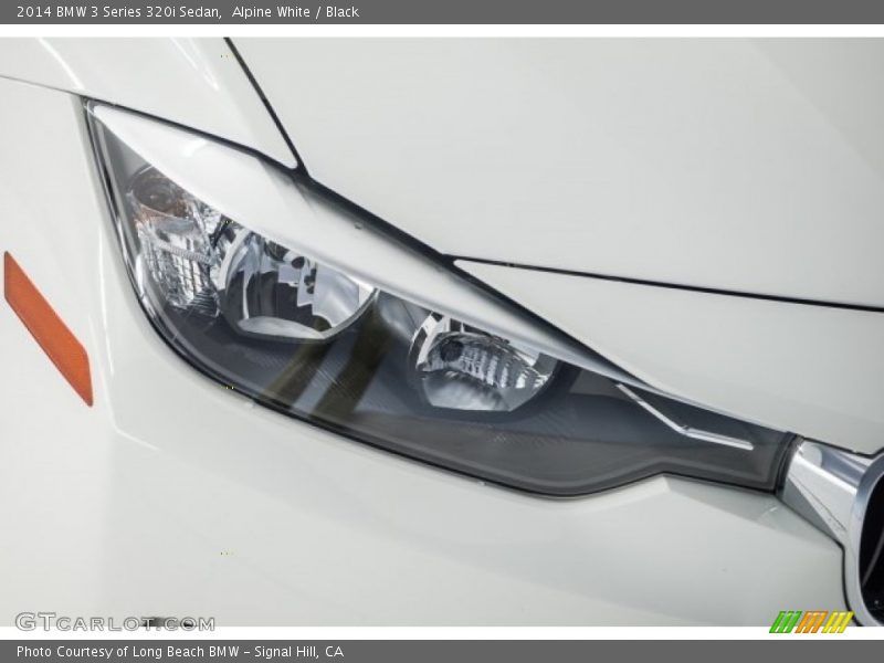 Alpine White / Black 2014 BMW 3 Series 320i Sedan