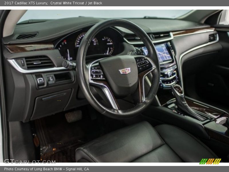 Crystal White Tricoat / Jet Black 2017 Cadillac XTS Luxury