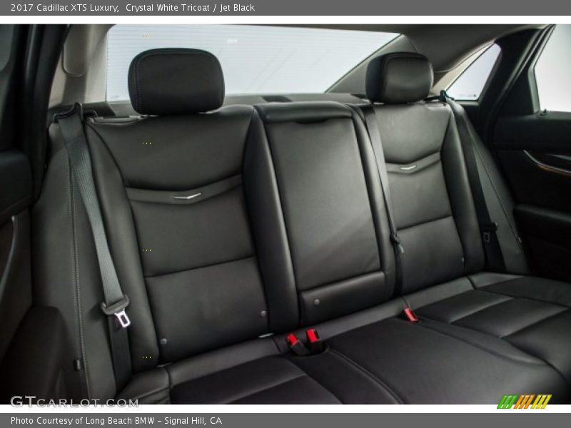 Crystal White Tricoat / Jet Black 2017 Cadillac XTS Luxury