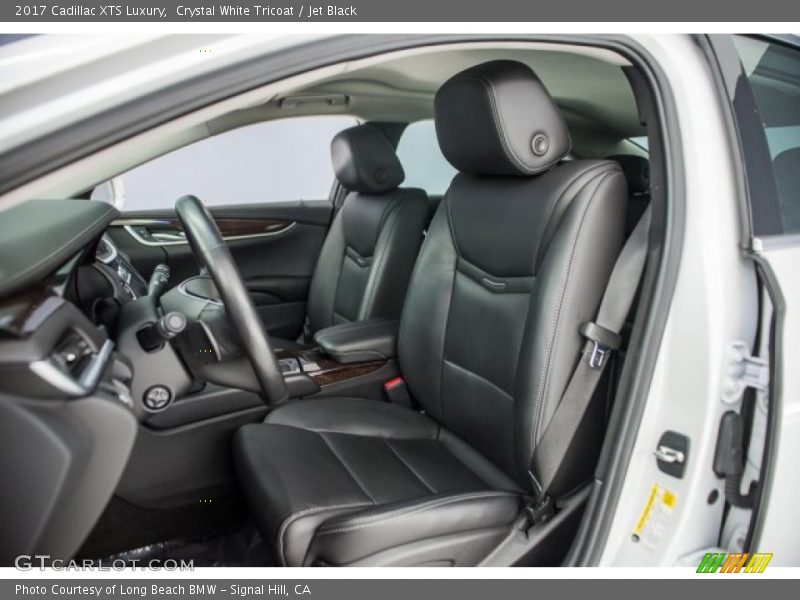 Crystal White Tricoat / Jet Black 2017 Cadillac XTS Luxury