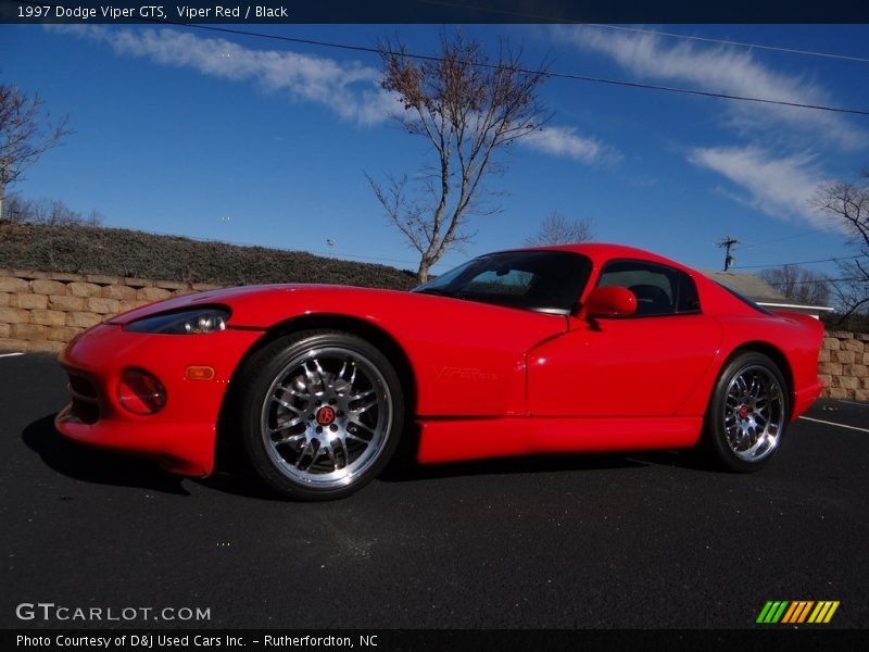 Viper Red / Black 1997 Dodge Viper GTS
