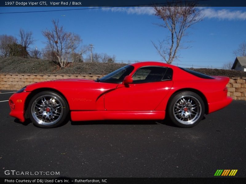 Viper Red / Black 1997 Dodge Viper GTS