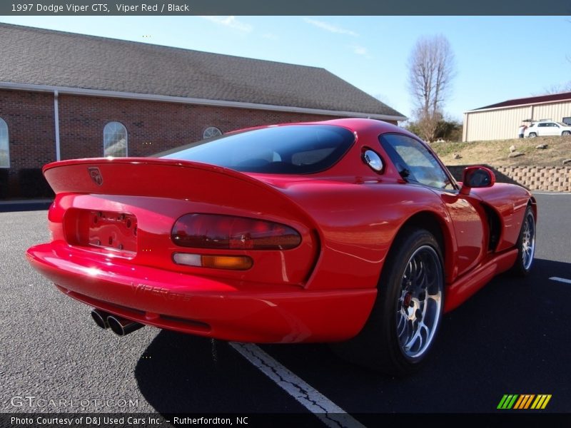 Viper Red / Black 1997 Dodge Viper GTS