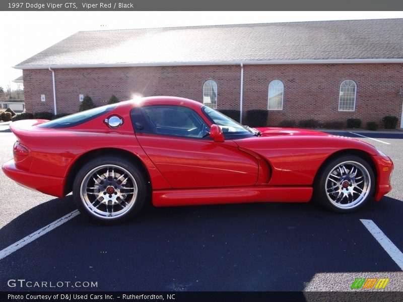 Viper Red / Black 1997 Dodge Viper GTS