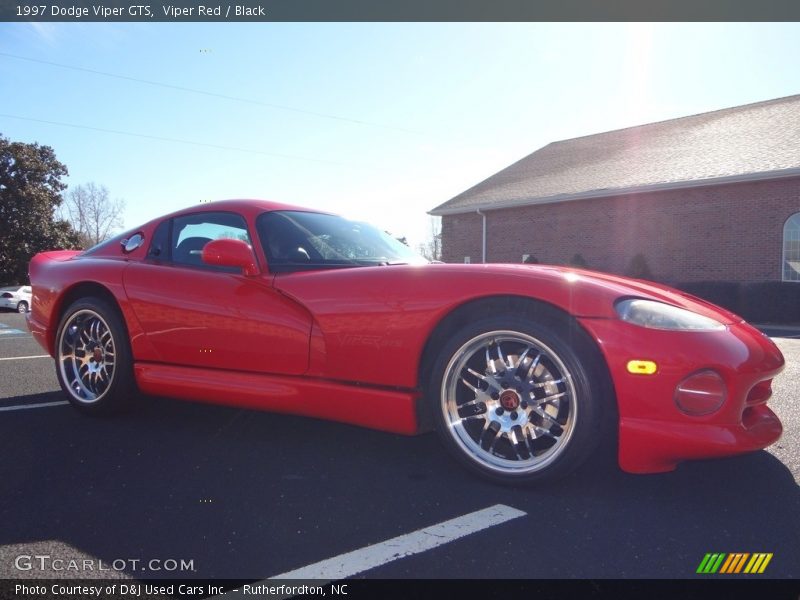 Viper Red / Black 1997 Dodge Viper GTS