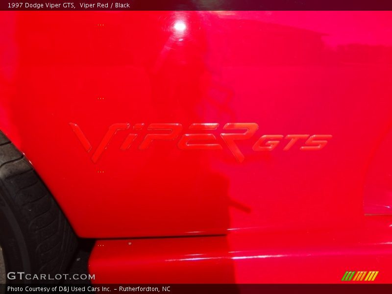 Viper Red / Black 1997 Dodge Viper GTS