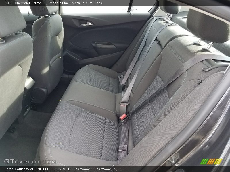 Mosaic Black Metallic / Jet Black 2017 Chevrolet Cruze LT