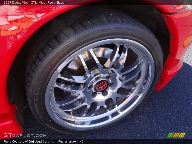 Viper Red / Black 1997 Dodge Viper GTS