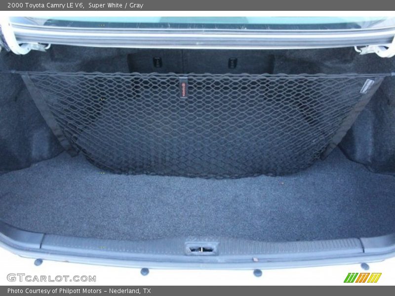 Super White / Gray 2000 Toyota Camry LE V6