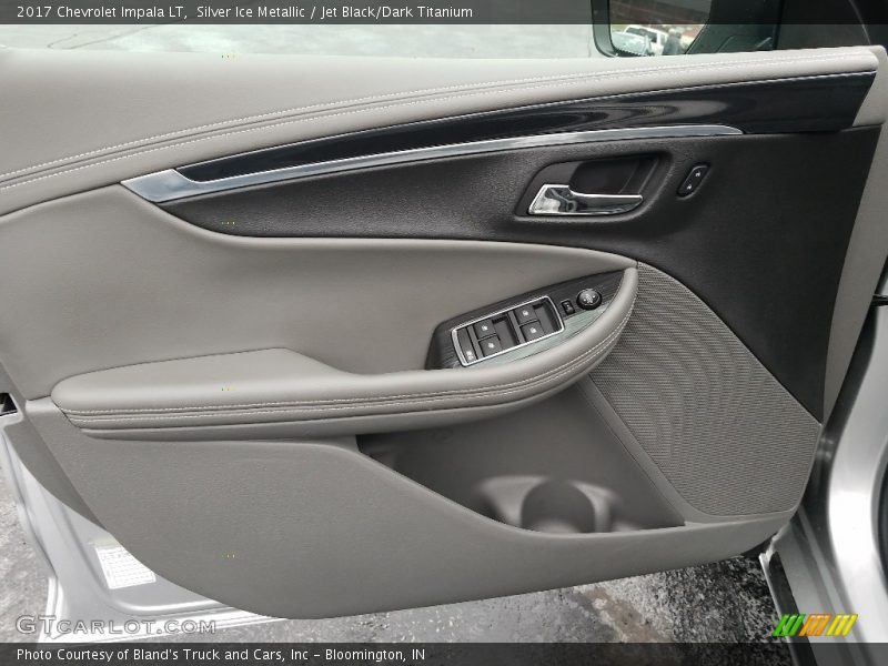 Silver Ice Metallic / Jet Black/Dark Titanium 2017 Chevrolet Impala LT