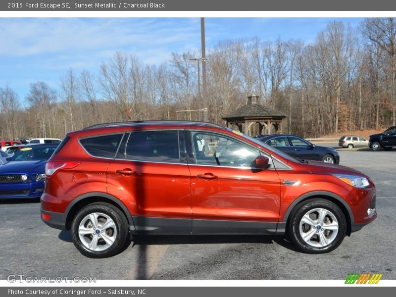 Sunset Metallic / Charcoal Black 2015 Ford Escape SE