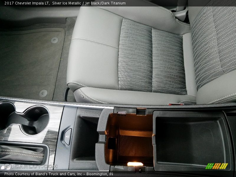 Silver Ice Metallic / Jet Black/Dark Titanium 2017 Chevrolet Impala LT