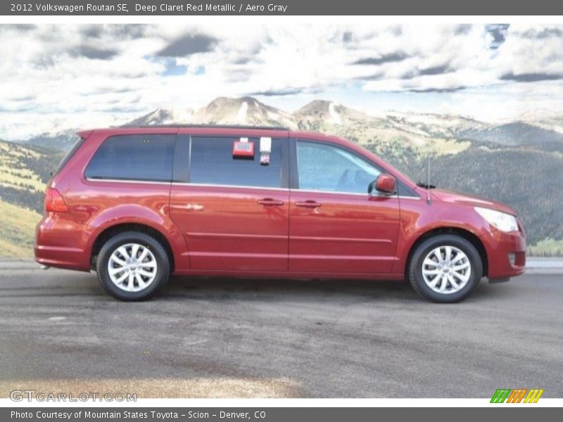 Deep Claret Red Metallic / Aero Gray 2012 Volkswagen Routan SE