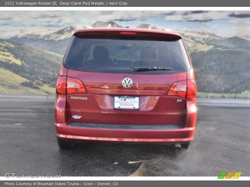 Deep Claret Red Metallic / Aero Gray 2012 Volkswagen Routan SE