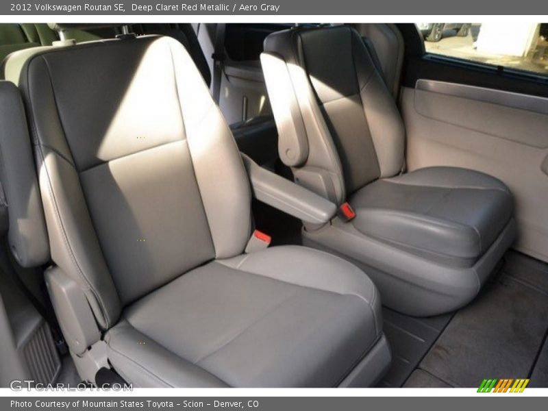 Deep Claret Red Metallic / Aero Gray 2012 Volkswagen Routan SE